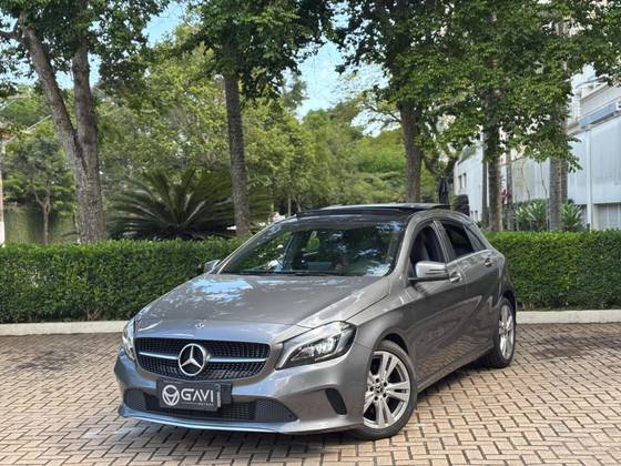 MERCEDES-BENZ A 200 1.6 CGI FLEX 7G-DCT MERCEDES-BENZ A 200 1.6 CGI FLEX 7G-DCT